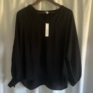 Chico's Long Sleeves Blouse Pullover Women Size 1 US Small V Neck‎
